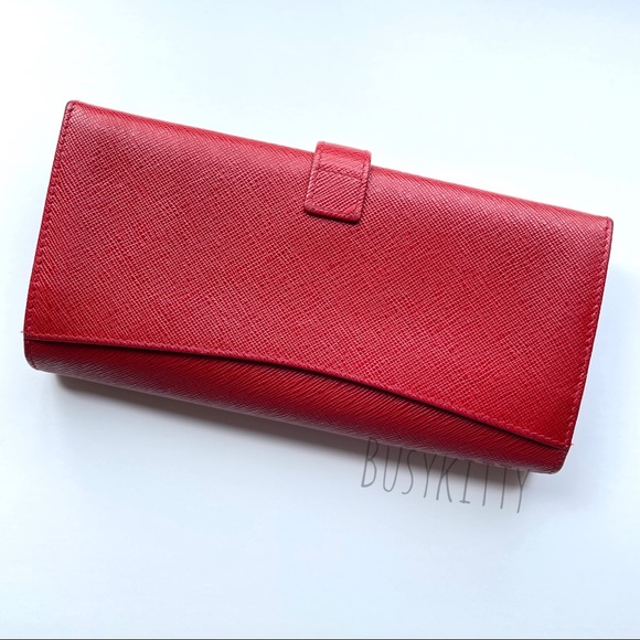 Sold - Picture 2 of 8